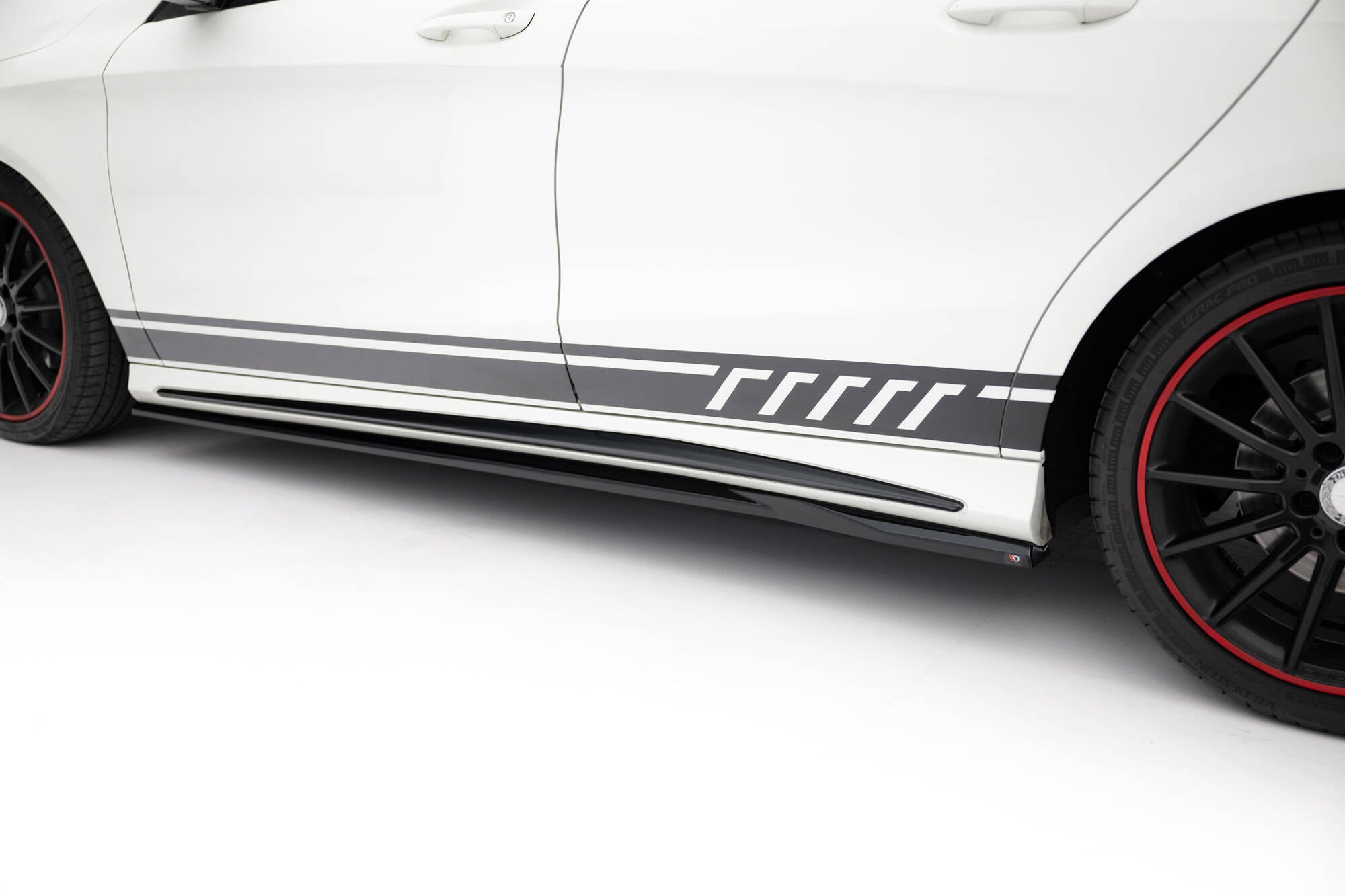 Side Skirts Diffusers Mercedes-Benz CLA AMG-Line C117