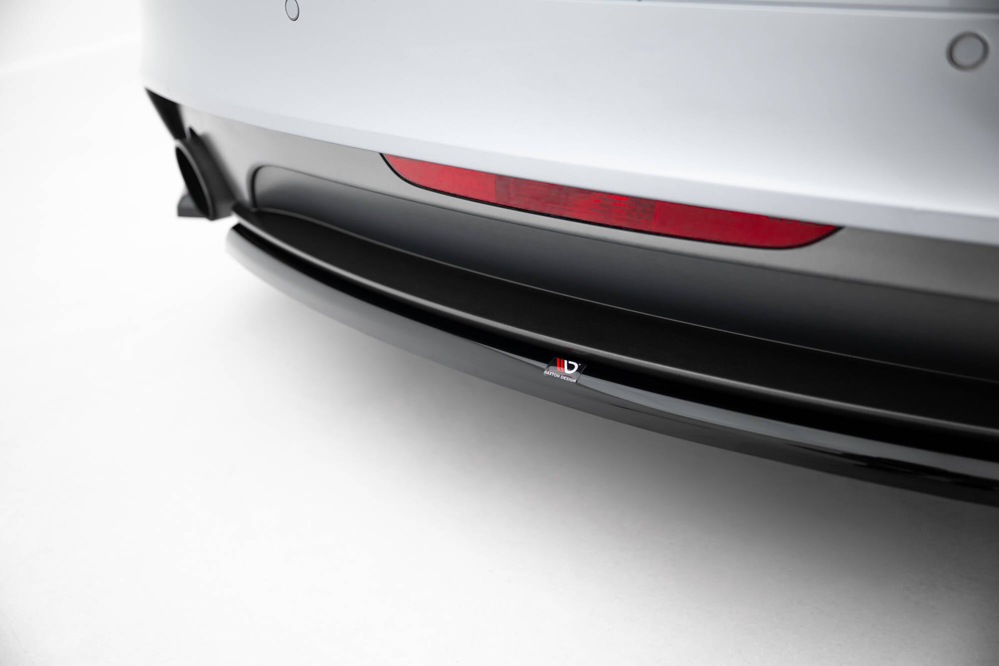 Central Rear Splitter for Audi TT S-Line 8J Facelift