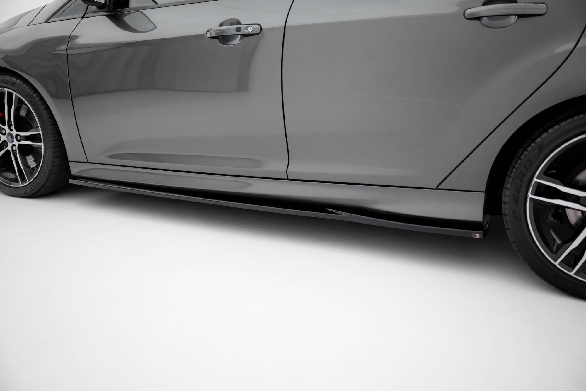 Side Skirts Diffusers V.3 Ford Focus ST Mk3