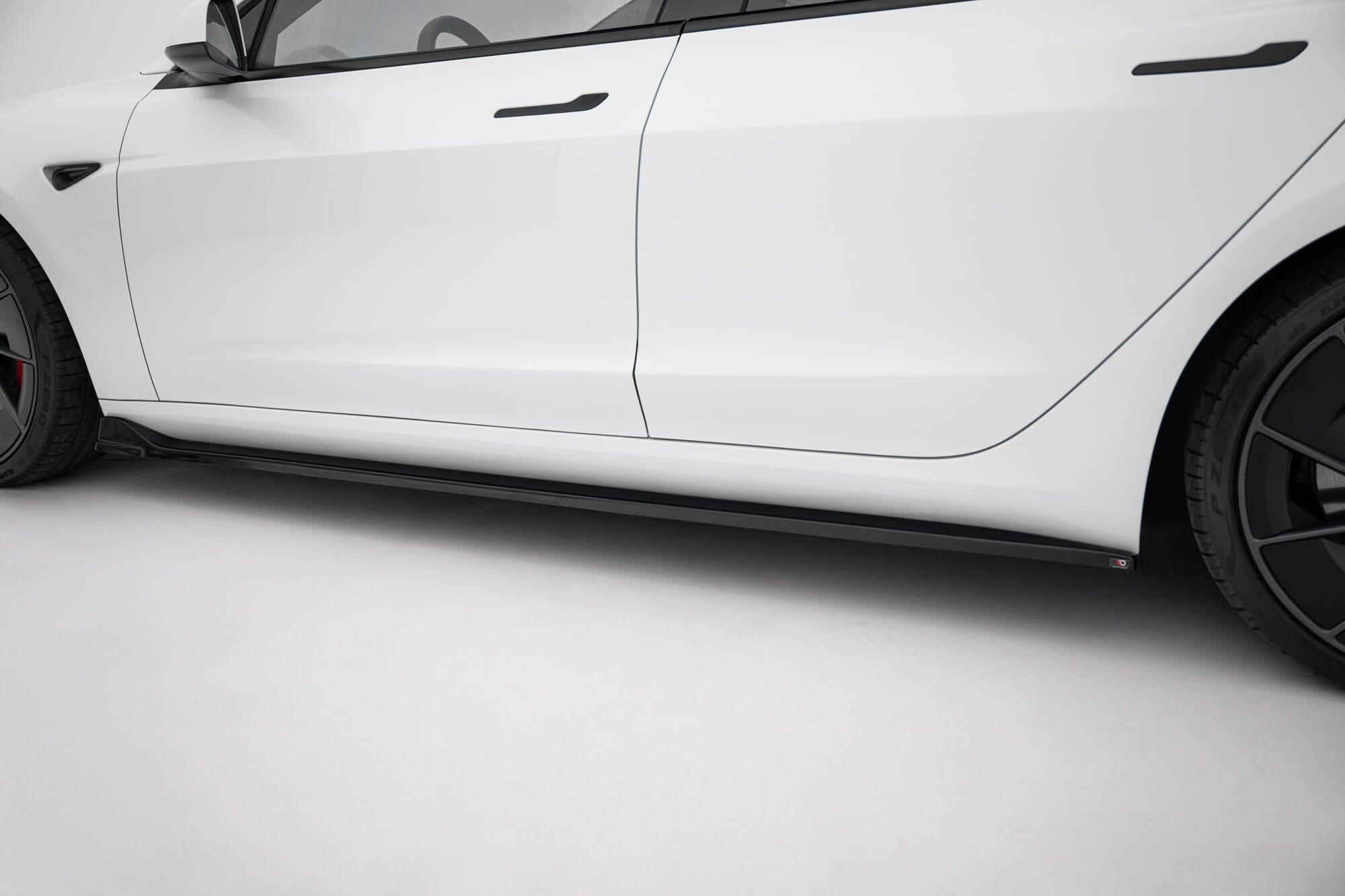 Side Skirts Diffusers V.3 Tesla Model 3 Performance Mk1 Facelift