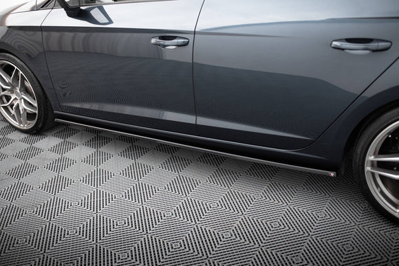 SIDE SKIRTS DIFFUSERS v.2 Seat Leon Mk3 Cupra/ FR Facelift