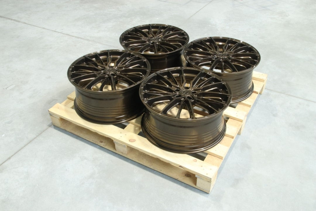 Set of CVR7 20x9 ET36 5x108 Gloss Bronze