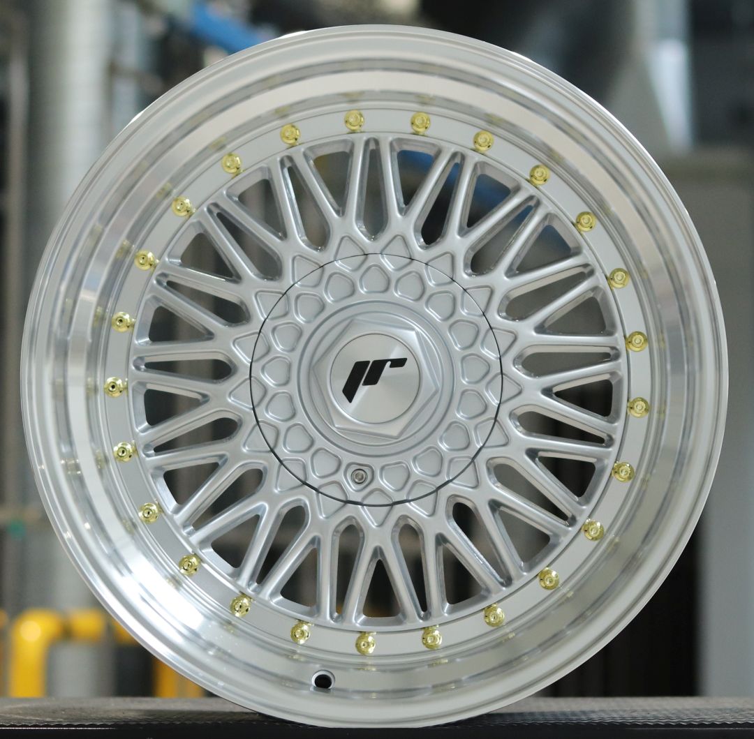 JR Wheels JR9 17x8,5 Silver w/Machined Lip