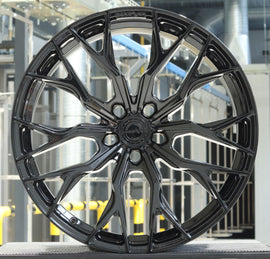 Concaver CVR1 21x11,5 Platinum Black