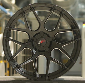 JR Wheels JR18 20x11 Gloss Black