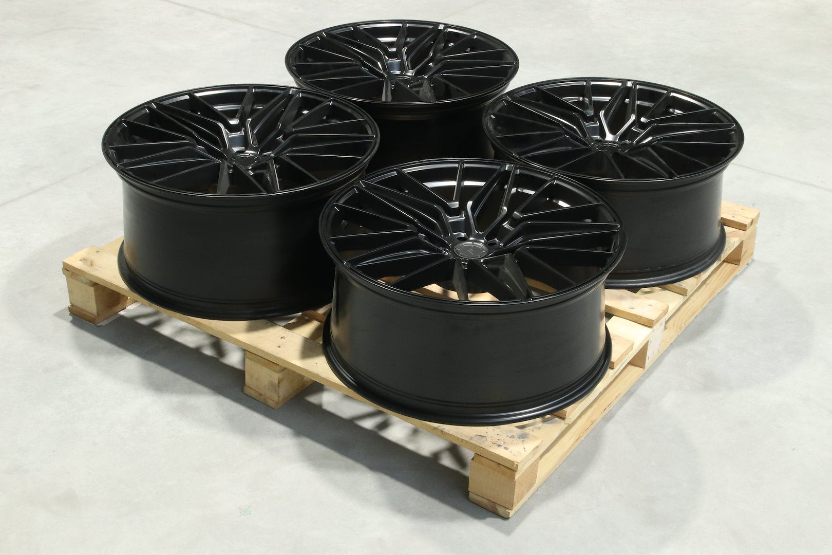 Set of JR38 22x9,5 ET25 + 22x10,5 ET25 5x112 Platinum Black