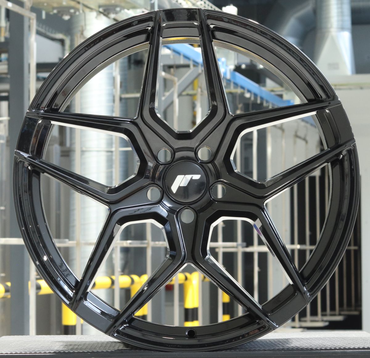 JR Wheels JR34 20x10,5 Gloss Black