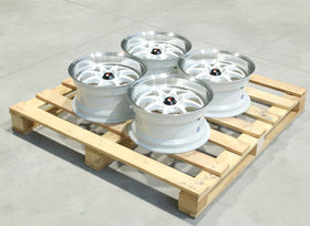 Set of TF2 15x7,5 ET30 4x100/114 White