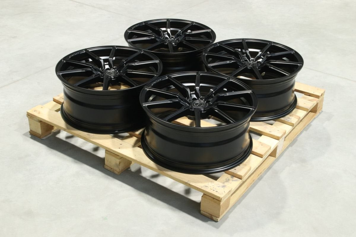 Set of CVR4 20x8,5 ET40 5x112 Matt Black