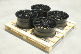 Set of JR28 18x7,5 + 18x8,5 ET40 5x112 Gloss Black