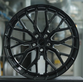 JR Wheels JR48 20x8,5 Gloss Black