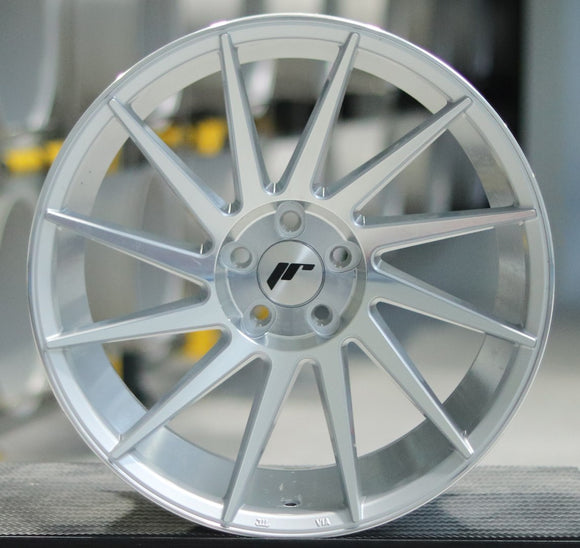 JR Wheels JR22 19x9,5 Silver Machined Face