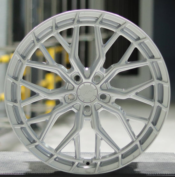 JR Wheels JR48 20x8,5 Hyper Silver