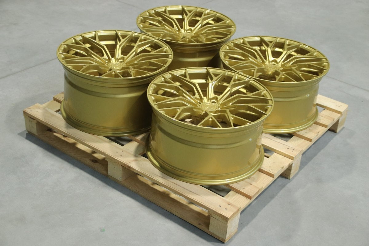 Set of CVR1 20x10 ET30 + 20x11 ET35 5x120 Gloss Gold