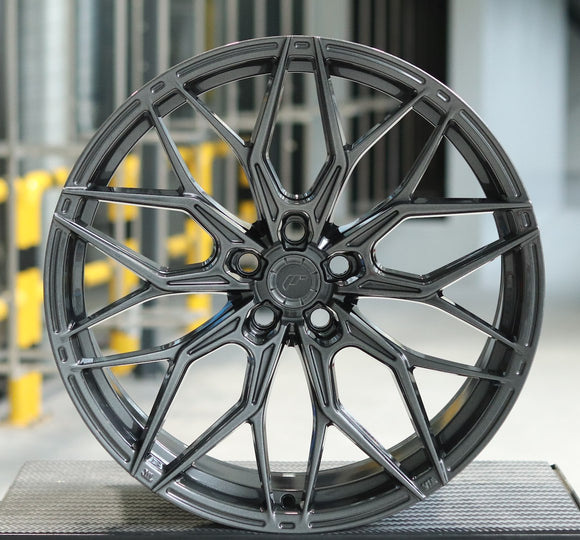JR Wheels JR46 20x10,5 Gloss Graphite