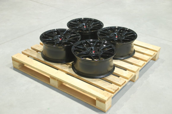 Set of JR18 16x7 ET25 5x108 Gloss Black