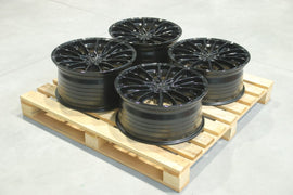 Set of CVR7 19x8,5 ET25 + 19x9,5 ET35 5x112 Gloss Black