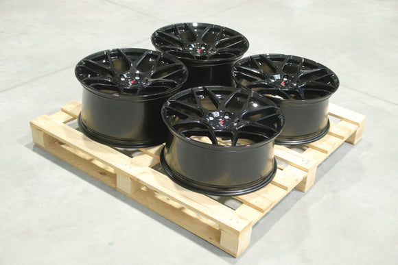 Set of JR18 19x8,5 ET35 + 19x9,5 ET40 5x120 Gloss Black