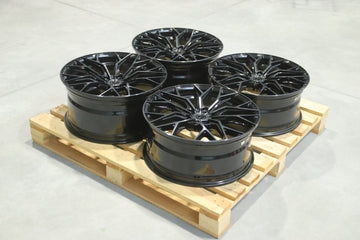 Set of CVR1 20x8,5 + 20x9,5 ET40 5x108 Double Tinted Black