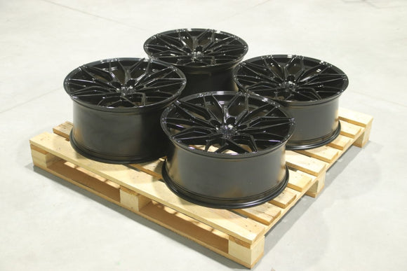 Set of JR46 20x9 ET25 + 20x10 ET20 5x112 Gloss Black