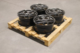 Set of JR34 18x8 ET35 5x114,3 Hyper Black