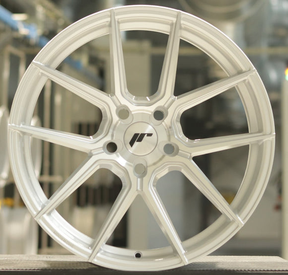 JR Wheels JR30 19x9,5 Silver Machined Face