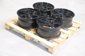 Set of SL03 18x8,5 ET38 5x114,3 Gloss Black