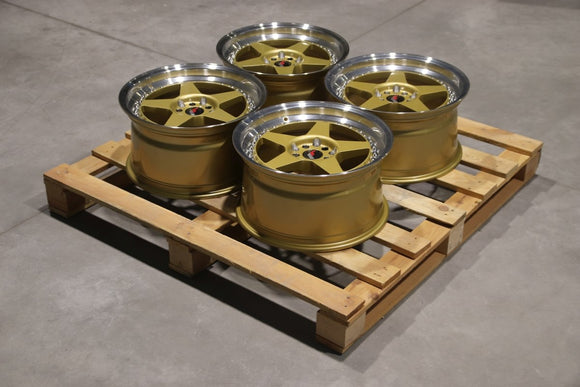 Set of JR6 17x9 ET35 5x120 Gold w/Machined Lip