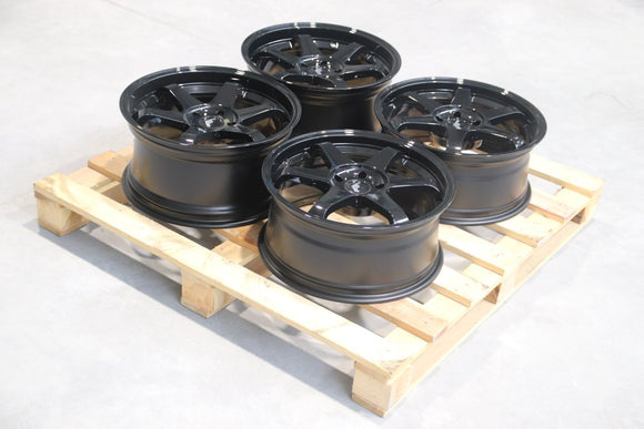 Set of JR3 18x8 ET35 + 18x9 ET40 5x114,3 Gloss Black