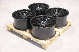 Set of JR44 21x10,5 ET40 5x130 Black Machined w/ Tinted Face