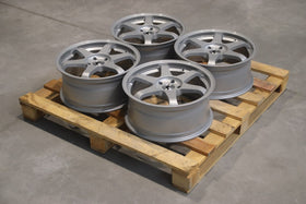 Set of JR3 18x8 ET40 5x114,3 Gloss Silver