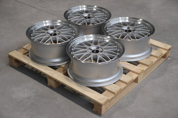 Set of JR23 19x8,5 ET35 5x112 Hyper Silver w/Machined Lip