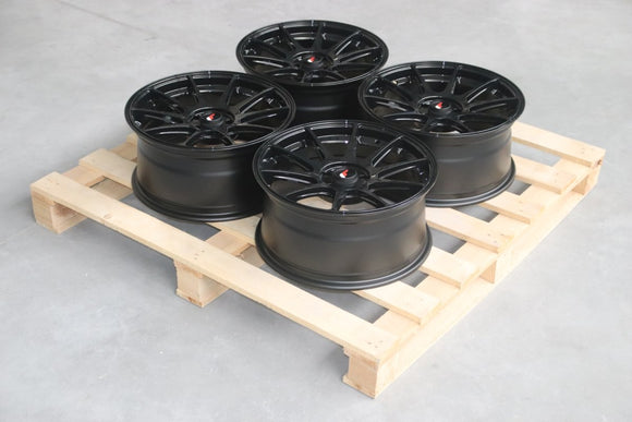 Set of JR11 17x8 ET35 5x100 Gloss Black