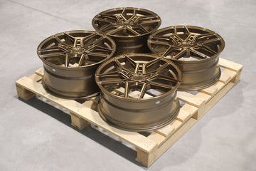 Set of CVR5 20x8,5 ET35 + 20x9 ET28 5x114,3 Brushed Bronze