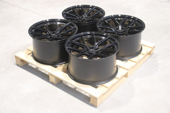 Set of SL01 20x11 ET30 5x112 Gloss Black