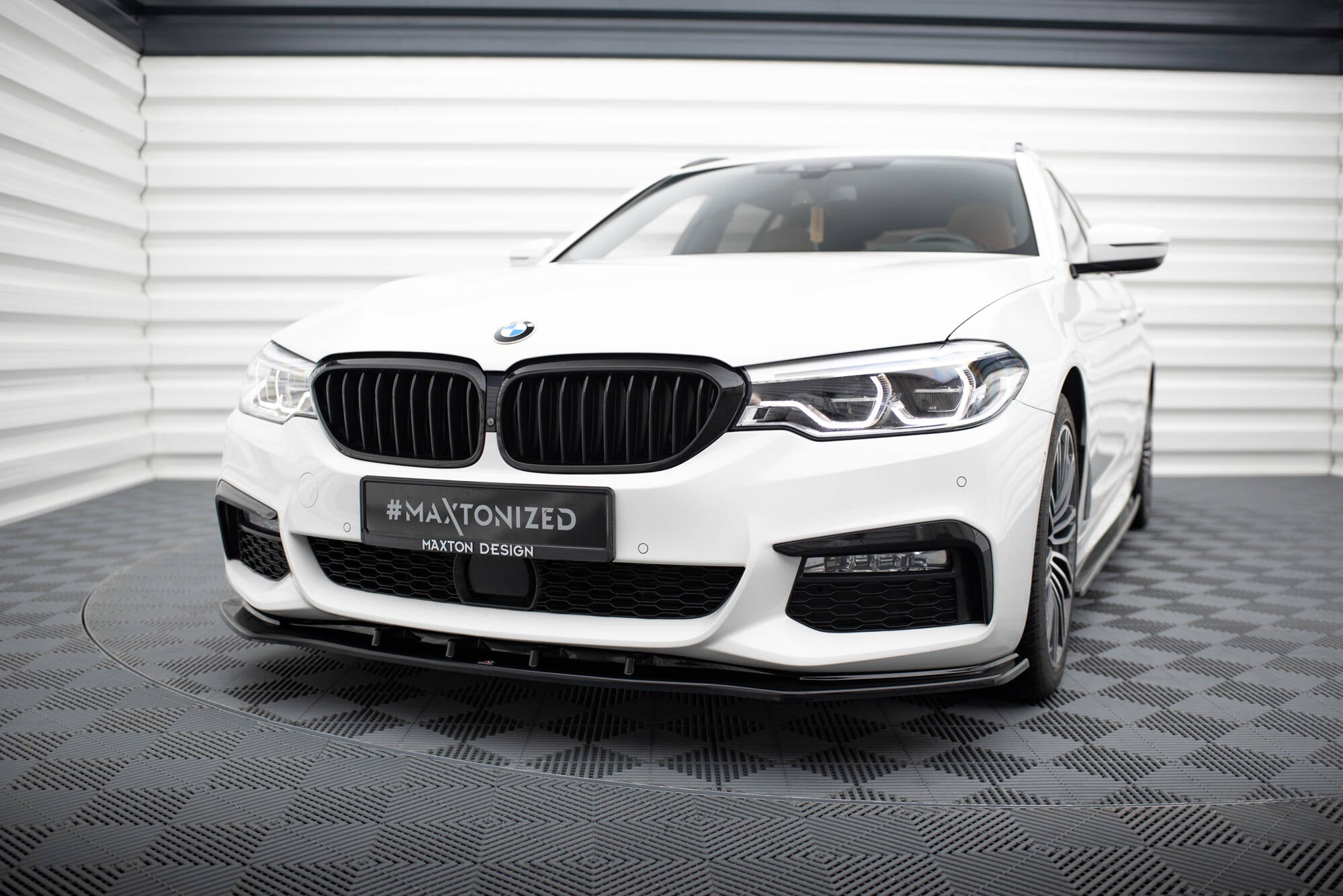 FRONT SPLITTER V.1 for BMW 5 G30/ G31 M-Pack