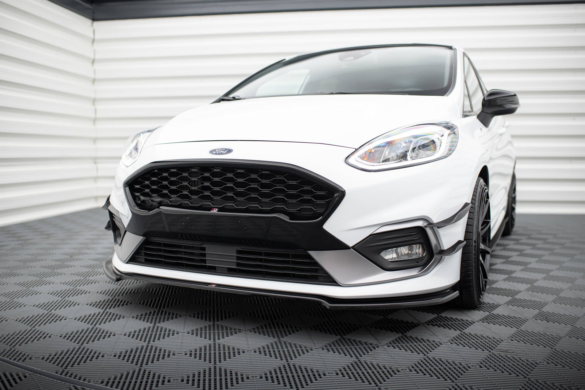 Front Splitter V.1 Ford Fiesta Mk8 ST / ST-Line