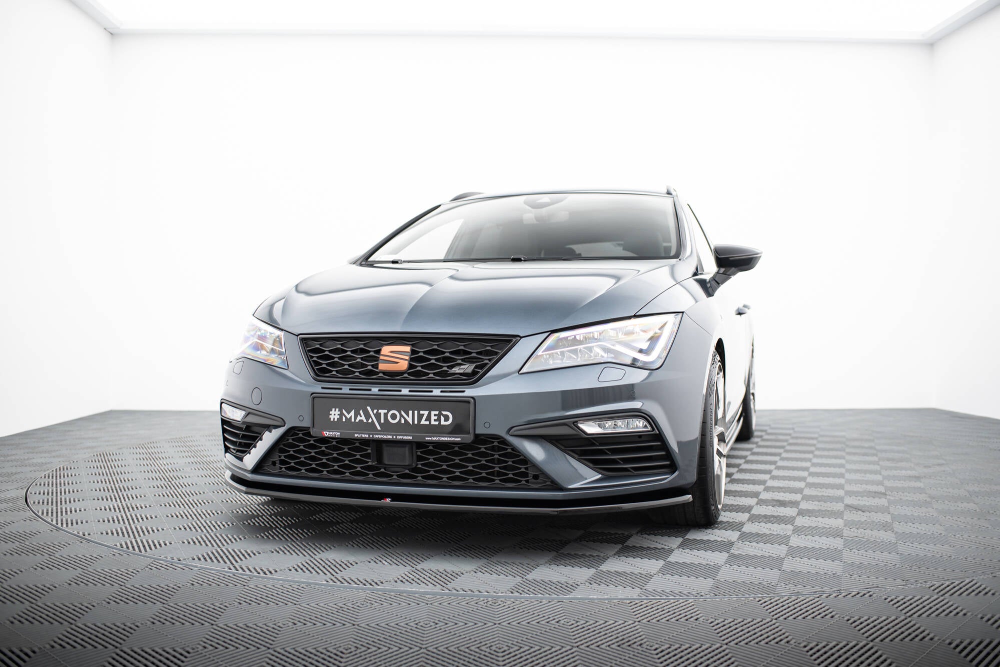 Front Splitter V.1 Seat Leon Cupra / FR Mk3 FL