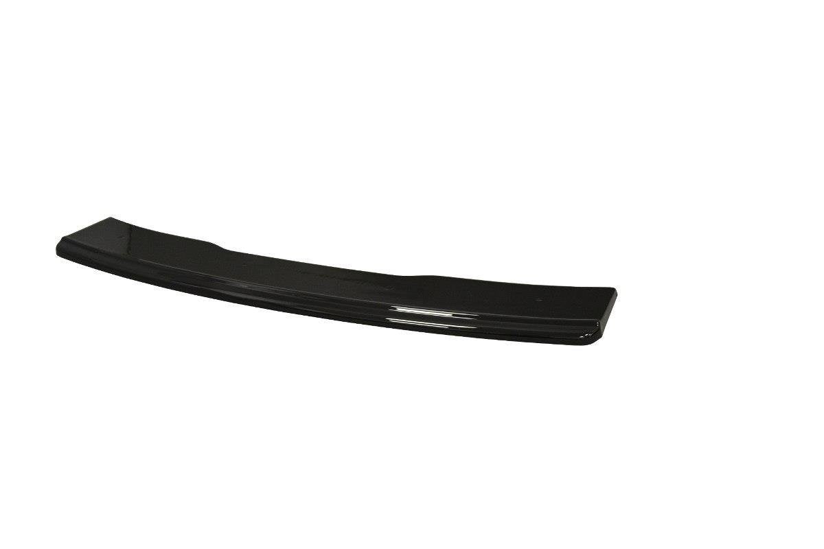 CENTRAL REAR SPLITTER Audi A4 B9 S-Line