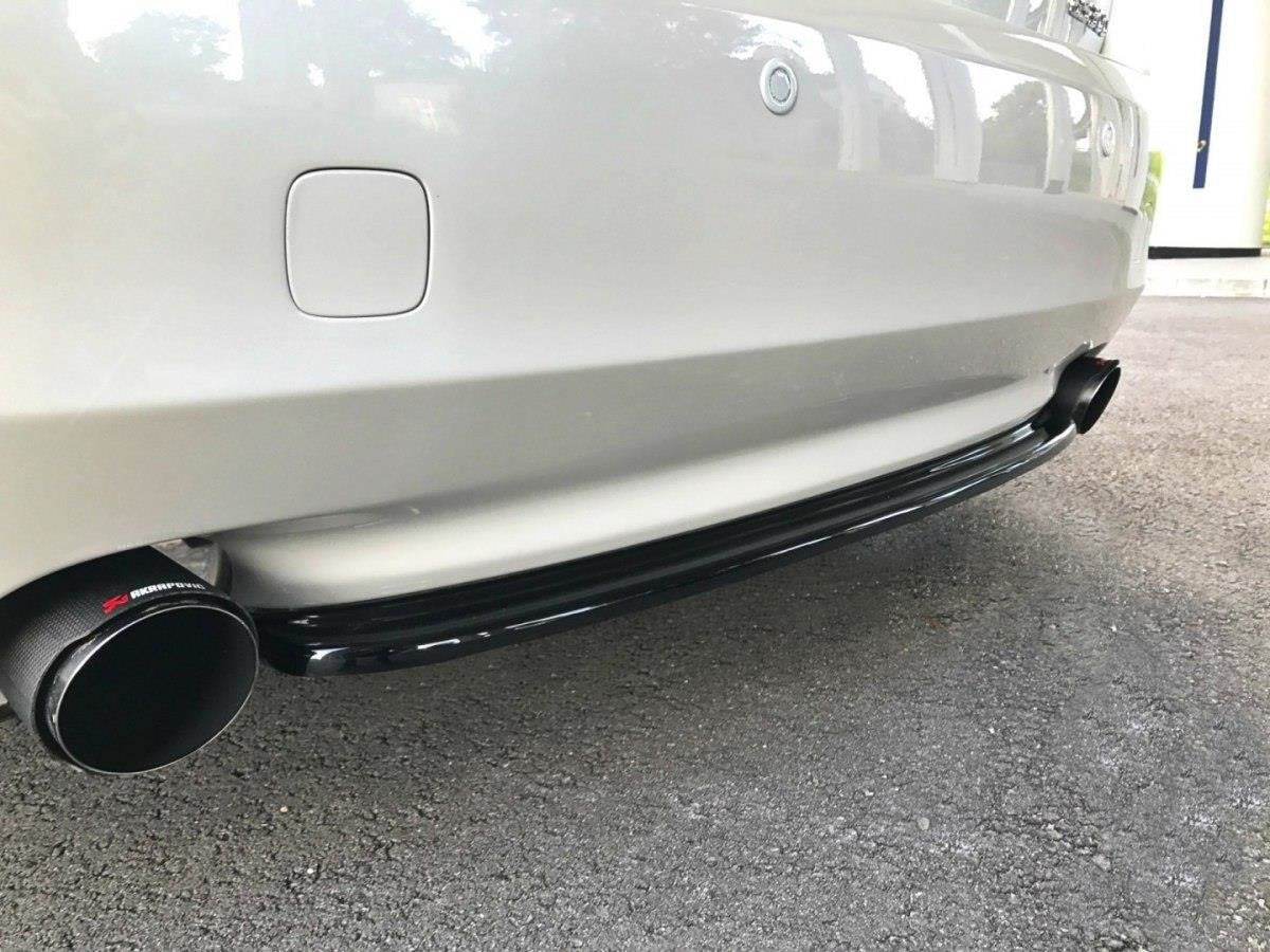 CENTRAL REAR SPLITTER Lexus GS 300 Mk3 Facelift (without vertical bars)