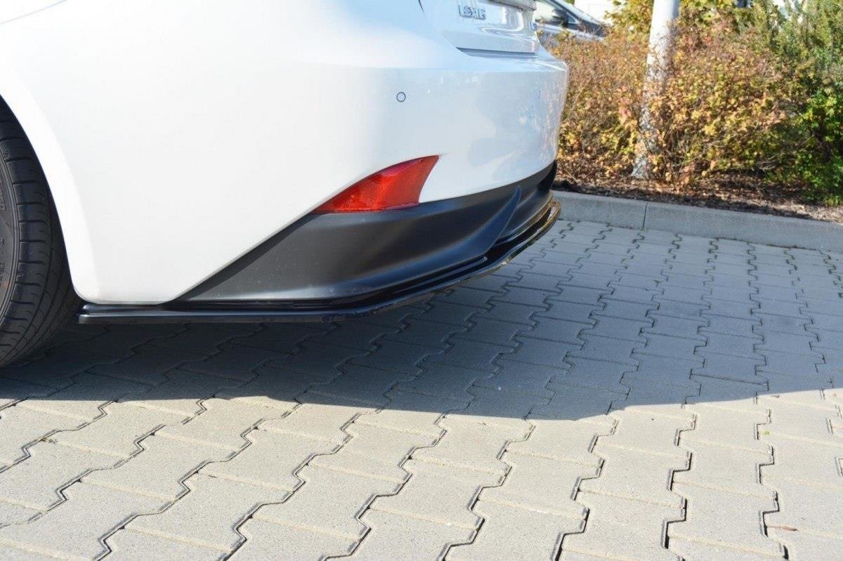 CENTRAL REAR SPLITTER Lexus IS Mk3 H (without vertical bars)