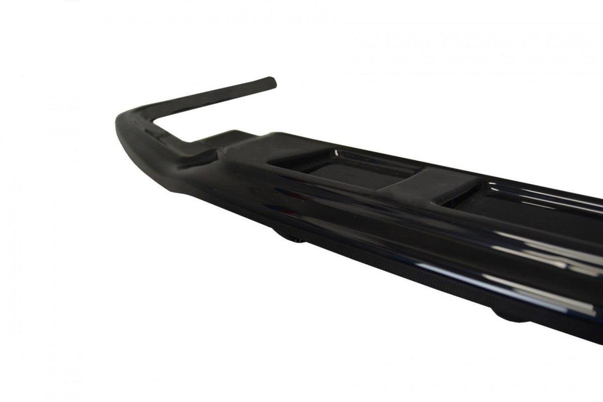 CENTRAL REAR SPLITTER Lexus IS Mk3 H (with vertical bars)