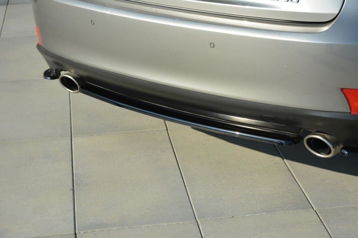 CENTRAL REAR SPLITTER Lexus IS Mk3 T (without vertical bars)