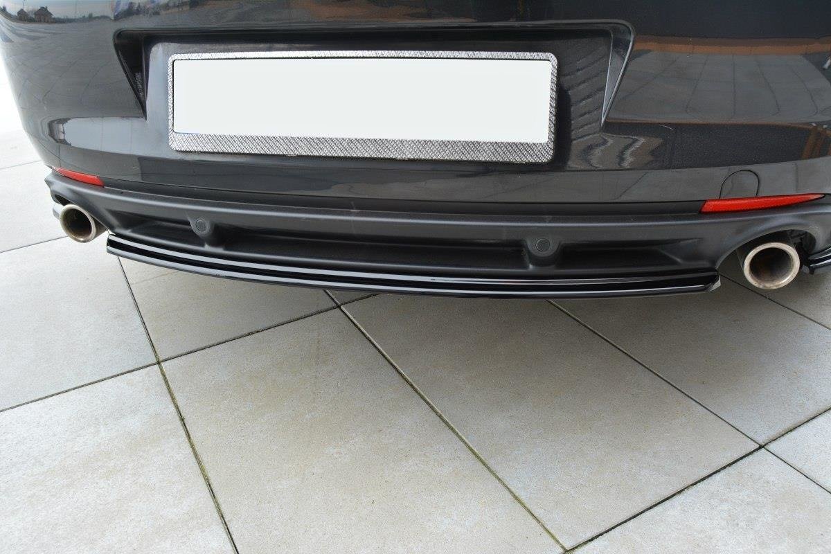 CENTRAL REAR SPLITTER Renault Laguna mk 3 Coupe