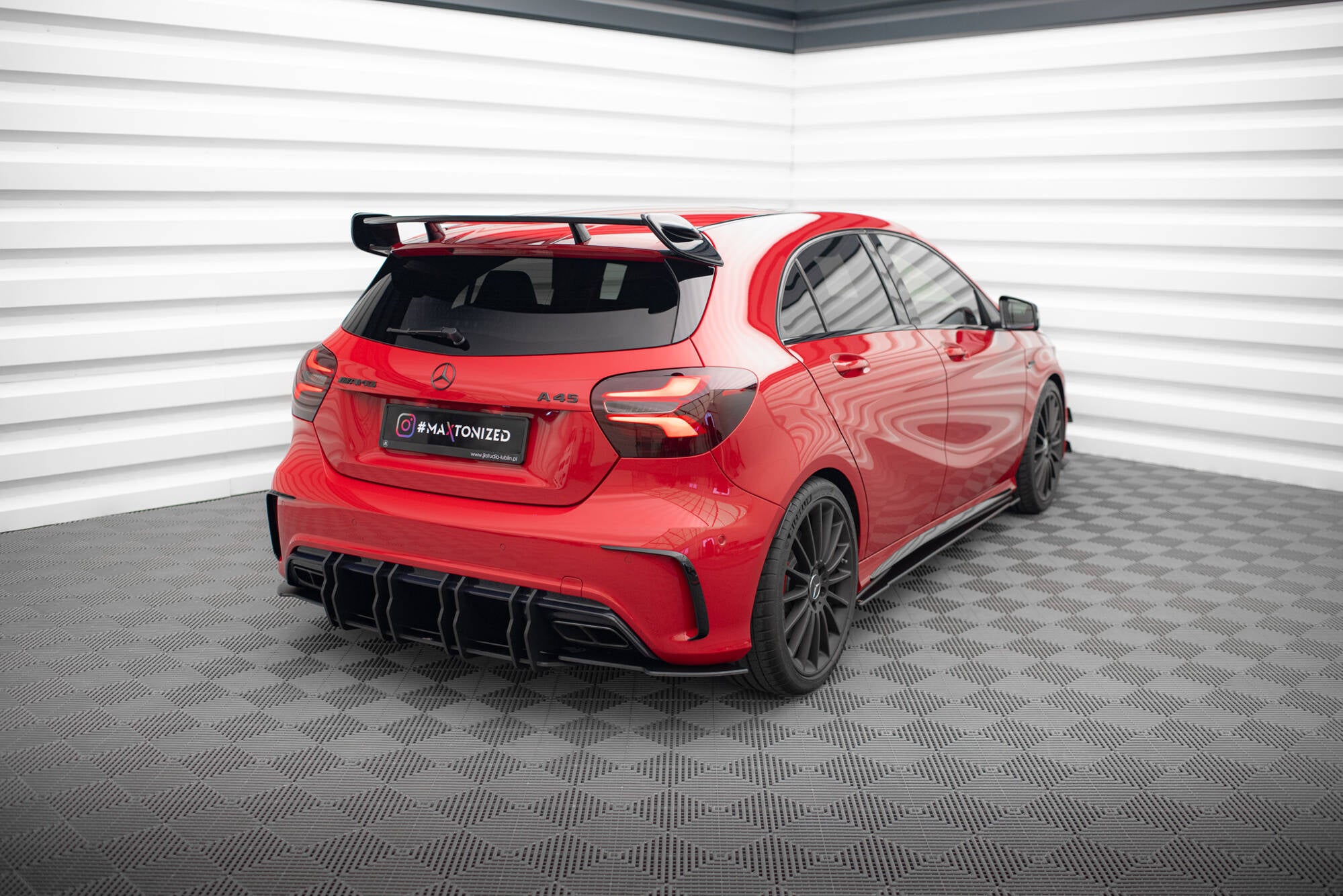 REAR SIDE SPLITTERS Mercedes A W176 AMG Facelift