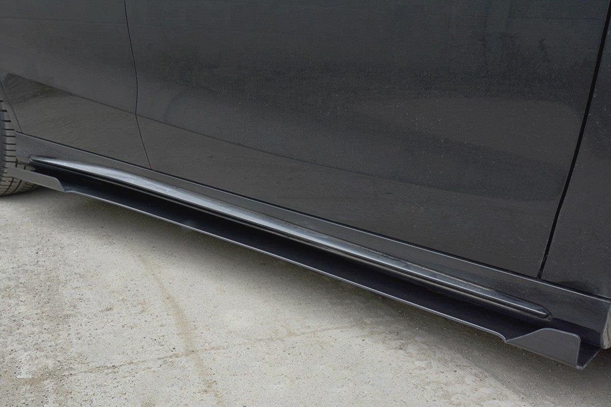 RACING SIDE SKIRTS DIFFUSERS V.1 Mercedes CLA A45 AMG C117 Facelift