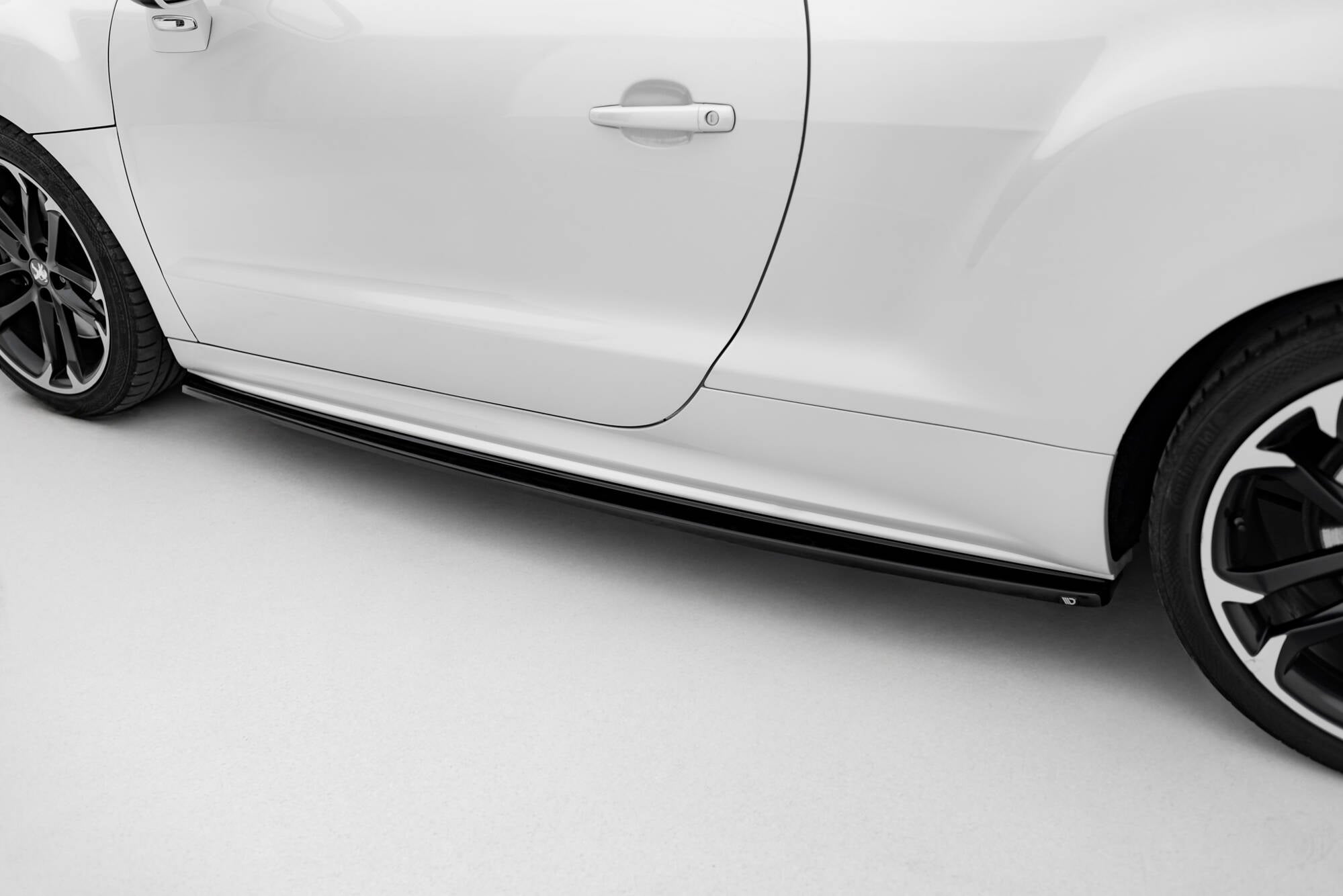 Side Skirts Diffusers Peugeot RCZ Mk1 / Mk1 Facelift