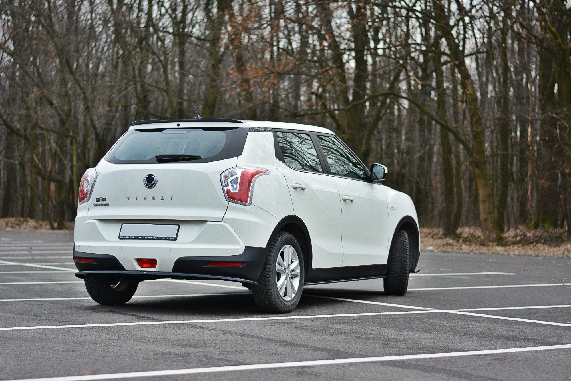 CENTRAL REAR SPLITTER SSANGYONG TIVOLI