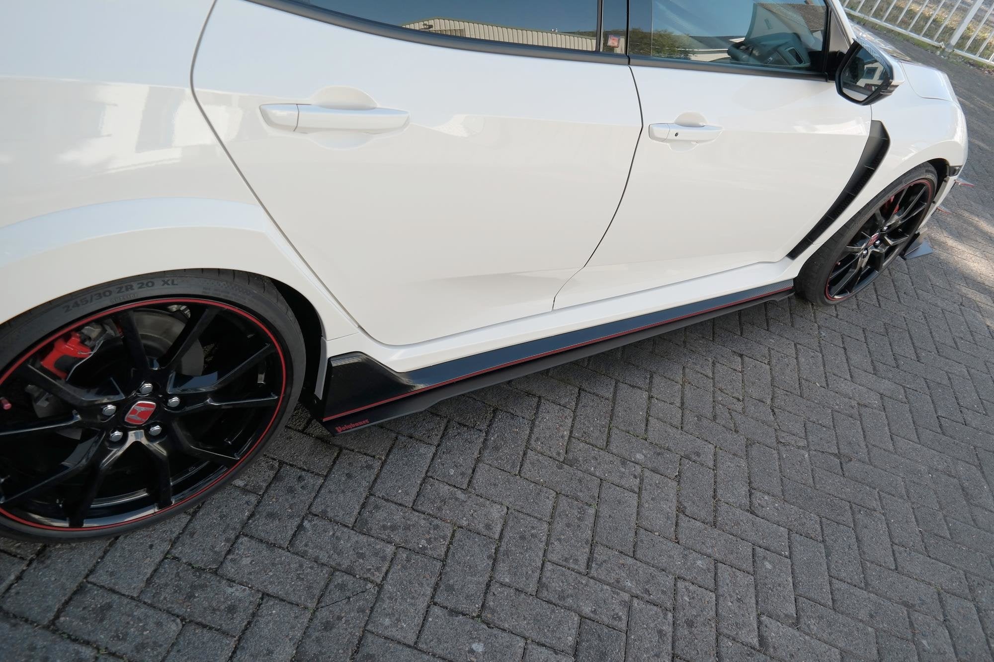 RACING SIDE SKIRTS DIFFUSERS HONDA CIVIC X TYPE R