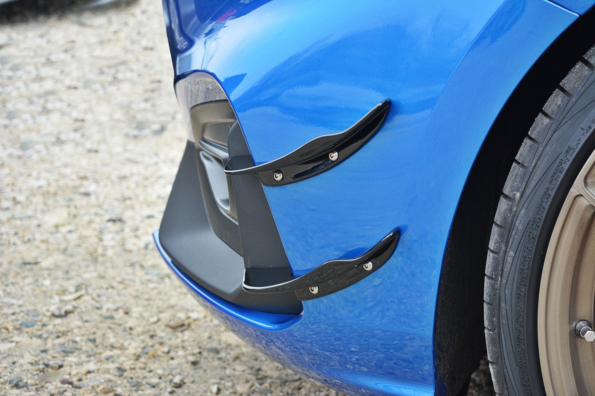 Front Bumper Wings (Canards) Ford Focus ST / ST-Line Mk4